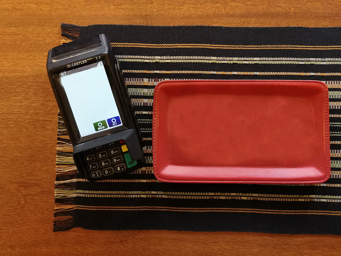 Shuri Dorton woven place mat